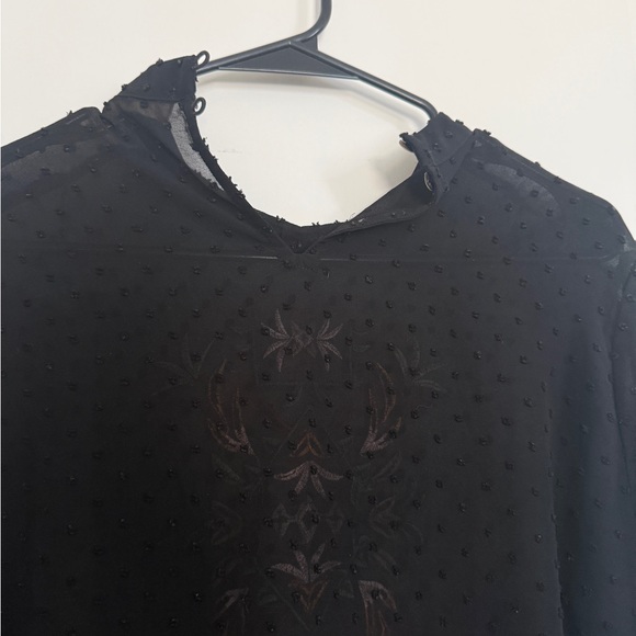 Altar’d State Blouse - Picture 3 of 4